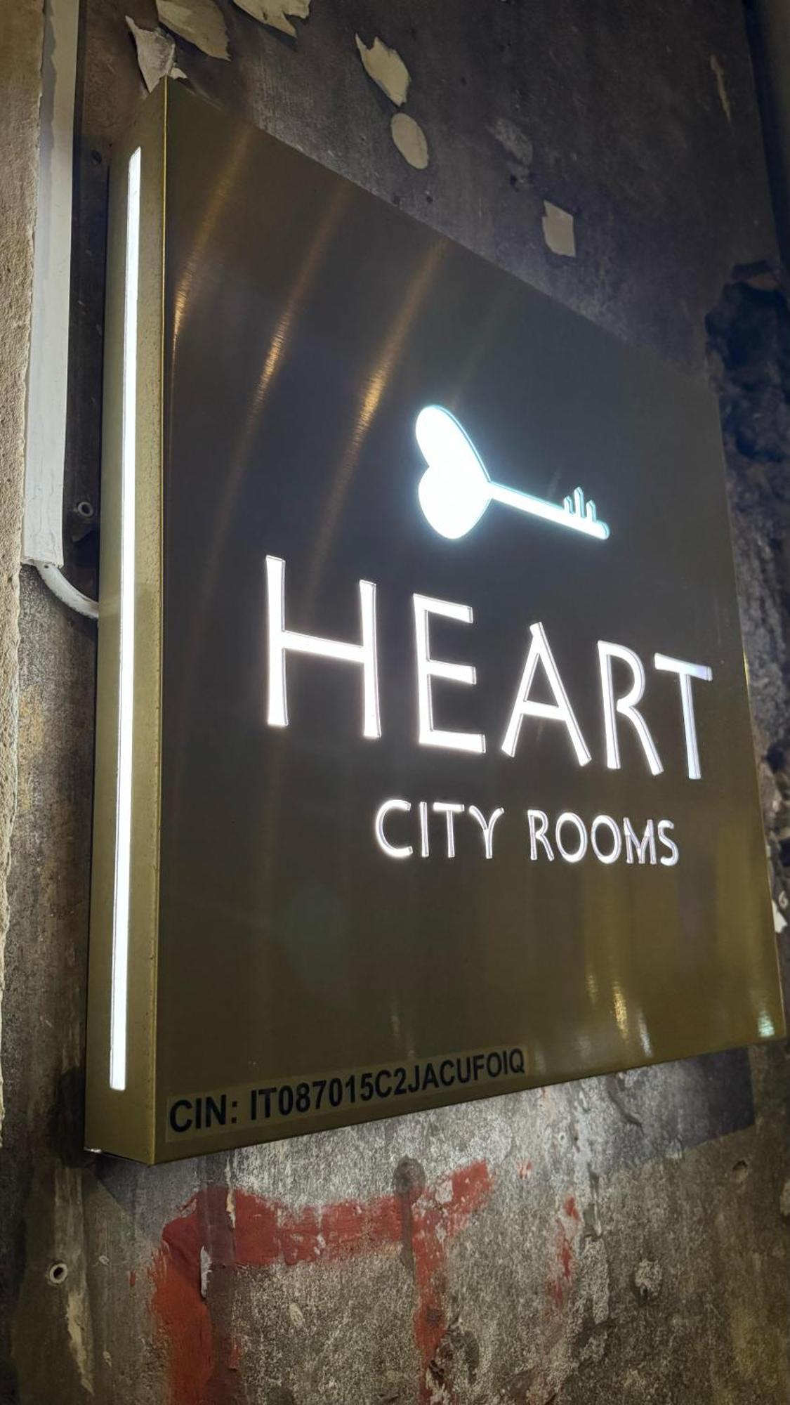 Heart City Rooms Catánia Buitenkant foto